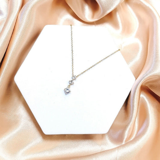 磁器ネックレス スリーストーン ゴールド